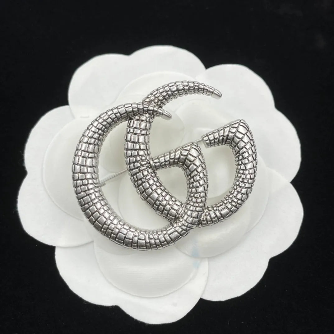 Gucci Brooch Silver 187261